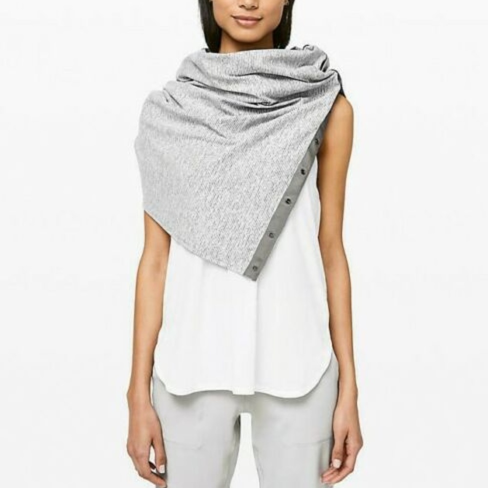 Lululemon Vinyasa scarf Grey/White Striped